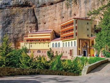 ΜΕΓΑ ΣΠΗΛΑΙΟ - ΚΑΛΑΒΡΥΤΑ - ΑΓΙΑ ΛΑΥΡΑ